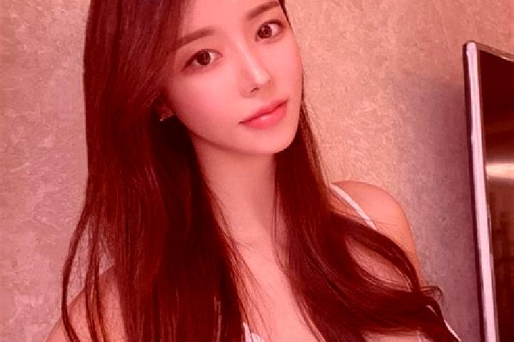 Rose, 38 — Escort in Haizigou, China