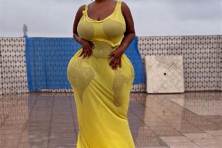 Rose, 38 — Escort in Kouassi Nguessankro, Ivory Coast
