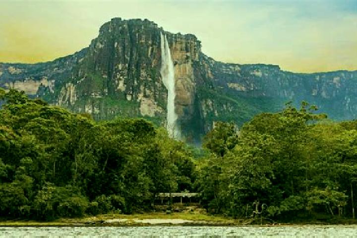 Rose, 38 — Escort in La Sabana, Venezuela