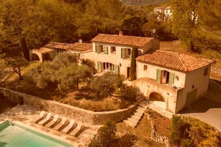 Rose, 38 — Escort in Le Rouret, France