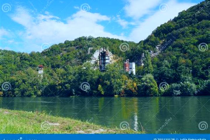 Rose, 38 — Escort in Mali Zvornik, Serbia
