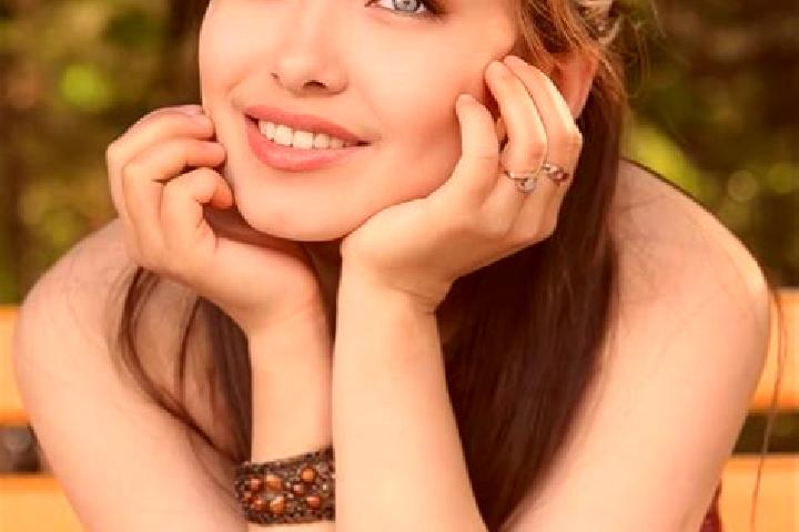 Rose, 39, a auburn blue-eyed asian companion based in Mawpat. Offering 69, Dinner Date, Duos, Deep French Kissing. Available for incall and outcall, overnigh...