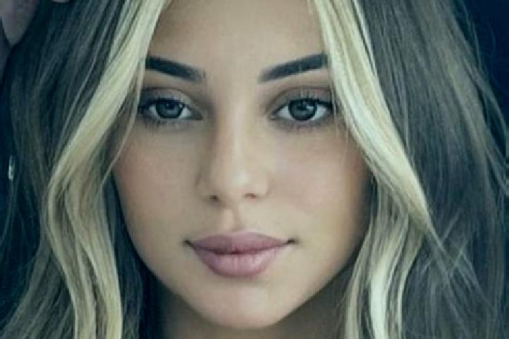 Rose, 39, a blonde brown-eyed caribbean companion based in Pontelangorino. Offering Striptease, OWO, 69, Prostate Massage. Available for incall and outcall, ...
