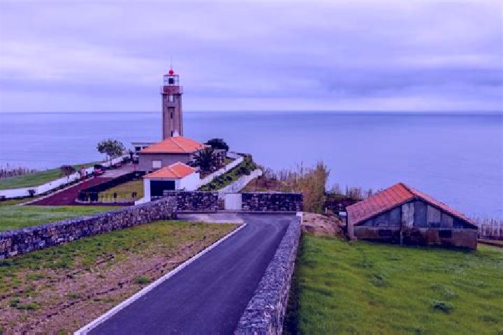 Rose, 39 — Escort in Ponta Garca, Portugal