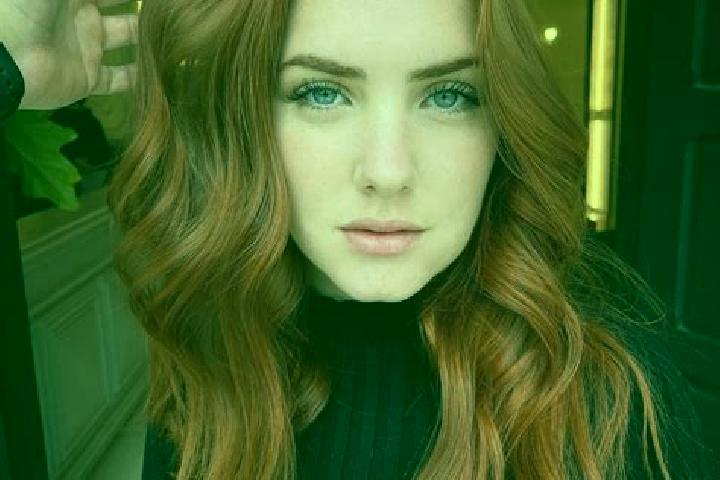 Ruby, 20, a auburn blue-eyed caribbean companion based in Alaejos. Offering Roleplay, GFE, Prostate Massage. Available for incall and outcall, overnight book...