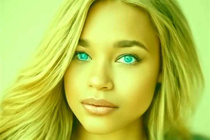 Ruby, 20, a blonde blue-eyed latina companion based in Caleta de Sebo. Offering Roleplay, Massage, GFE. Available for incall and outcall, day and evening dates.