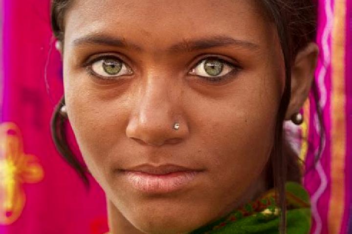 Ruby, 20, a chestnut green-eyed indian companion based in Korchuvate. Offering Roleplay, BDSM. Available for incall and outcall, day and evening dates.