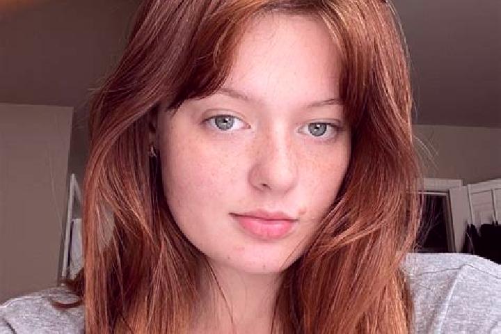 Ruby, 20, a red brown-eyed asian companion based in Trockenborn-Wolfersdorf. Offering OWO, Fetish, Dinner Date. Available for incall and outcall, overnight b...
