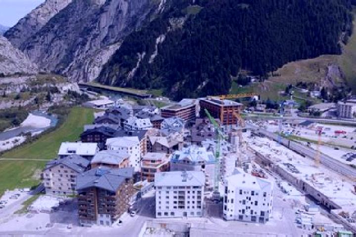 Ruby, 20 — Escort in Andermatt, Switzerland
