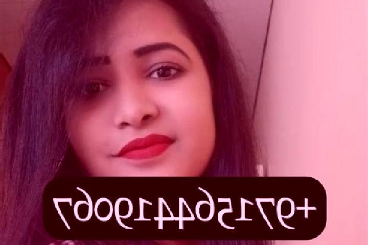 Ruby, 20 — Escort in Zangi, Iran
