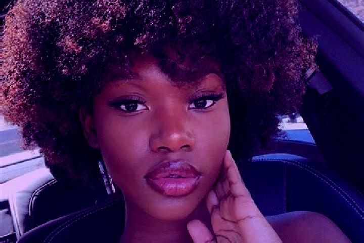 Ruby, 21, a black brown-eyed ebony companion based in Eiguliai. Offering Fetish, Erotic Massage, Dinner Date, Massage. Available for incall and outcall, day ...