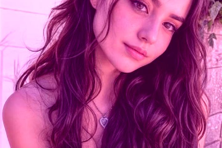 Ruby, 21, a brunette hazel-eyed middle eastern companion based in Ct 0008. Offering Massage, Tantra, Duos. Available for incall and outcall, overnight bookin...