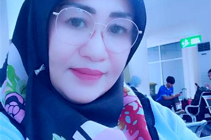 Ruby, 21 — Escort in Raha, Indonesia