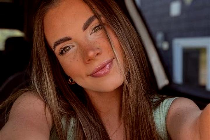 Ruby, 21 — Escort in Rusagonis, Canada