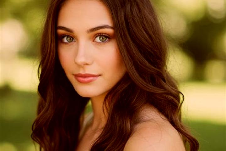Ruby, 22, a brunette hazel-eyed middle eastern companion based in Zafer. Offering CIM, Girlfriend Experience, 69. Available for incall and outcall, overnight...