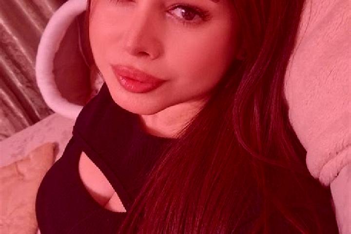 Ruby, 22 — Escort in Aygehovit, Armenia