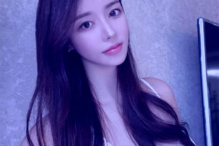 Ruby, 22 — Escort in Datangzhuang, China
