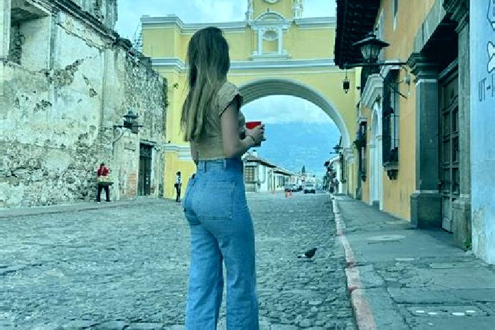 Ruby, 22 — Escort in Dolores, Guatemala