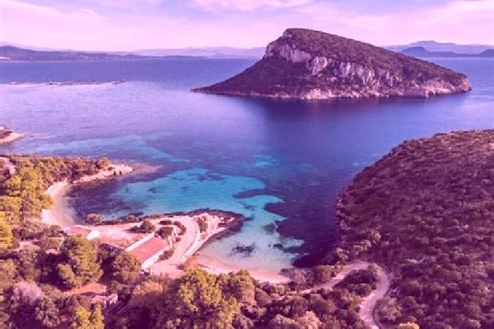 Ruby, 22 — Escort in Paradiso degli Aranci, Italy