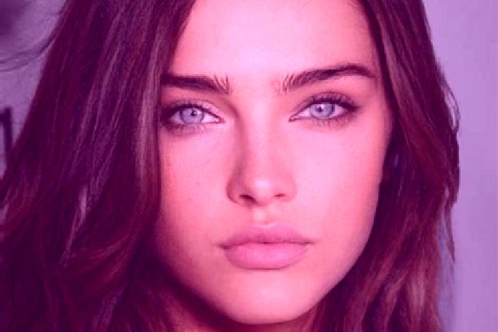 Ruby, 23, a brunette amber-eyed caribbean companion based in Dayong. Offering Roleplay, Overnight, CIM. Available for incall and outcall, day and evening dates.