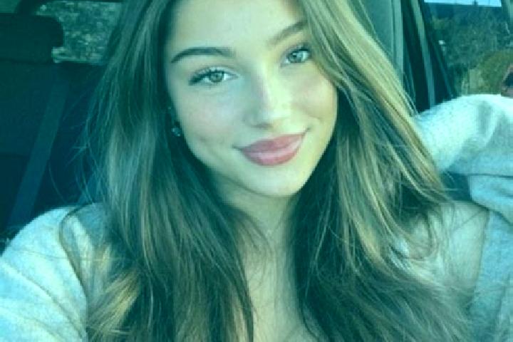 Ruby, 23, a brunette brown-eyed latina companion based in Borgo Faiti. Offering Travel Companion, Erotic Massage, Fetish. Available for incall and outcall, d...