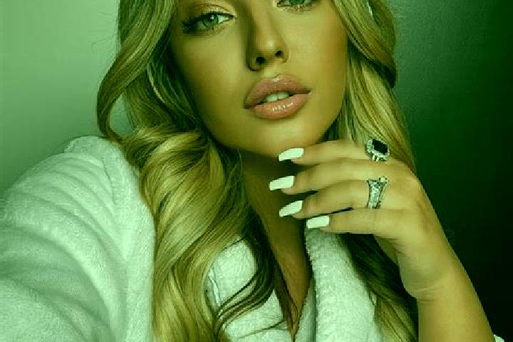 Ruby, 23 — Escort in Aldouane, Canada