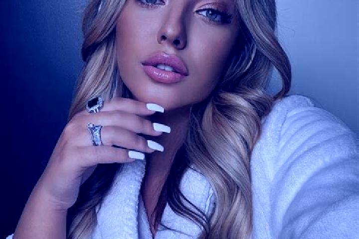 Ruby, 23 — Escort in Borovkivka, Ukraine