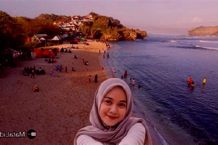 Ruby, 23 — Escort in Karangbadar Kidul, Indonesia