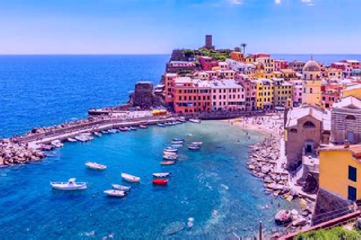 Ruby, 23 — Escort in Loano, Italy