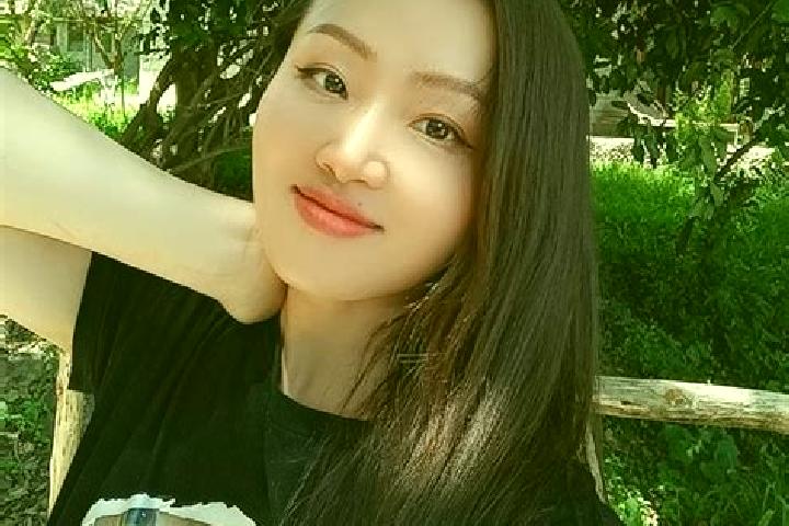 Ruby, 23 — Escort in Miyang, China