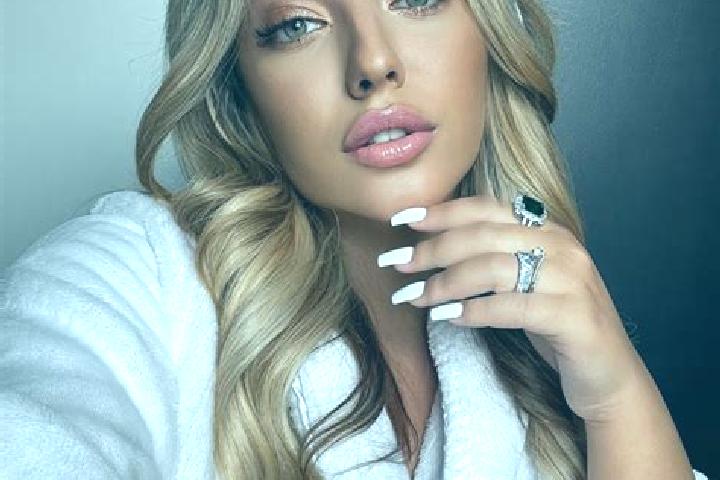 Ruby, 23 — Escort in Pejucara, Brazil