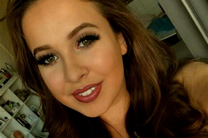 Ruby, 24, a auburn amber-eyed european companion based in As Siba iyah. Offering Dinner Date, Party Girl, Tantra, Prostate Massage. Available for incall and ...