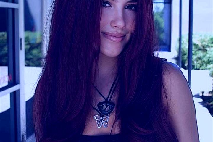 Ruby, 24, a auburn dark-eyed european companion based in Altos del Rosario. Offering Girlfriend Experience, Striptease, Deep French Kissing, Prostate Massage...