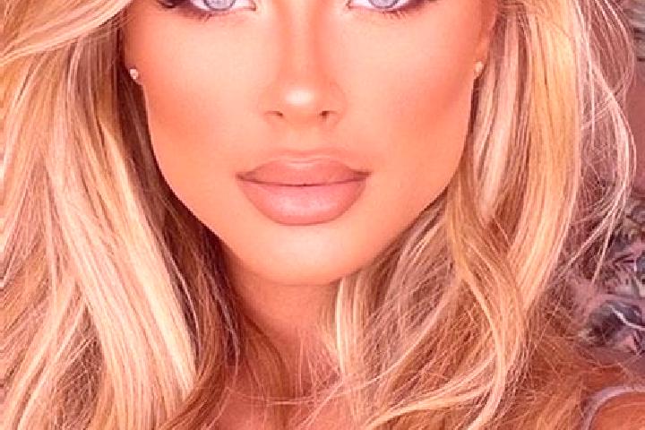 Ruby, 24, a blonde blue-eyed latina companion based in Rouvres-en-Plaine. Offering A-Level, Deep French Kissing, Couples, Fetish. Available for incall and ou...