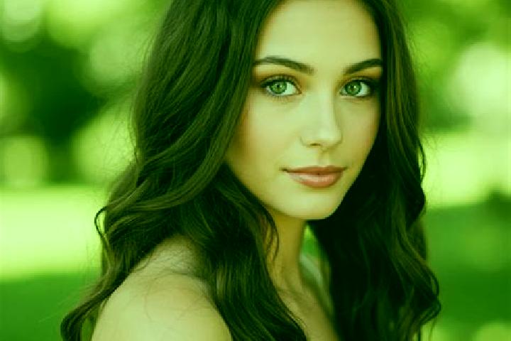 Ruby, 24, a brunette hazel-eyed slavic companion based in Cristina. Offering CIM, Duos, A-Level. Available for incall and outcall, overnight bookings available.
