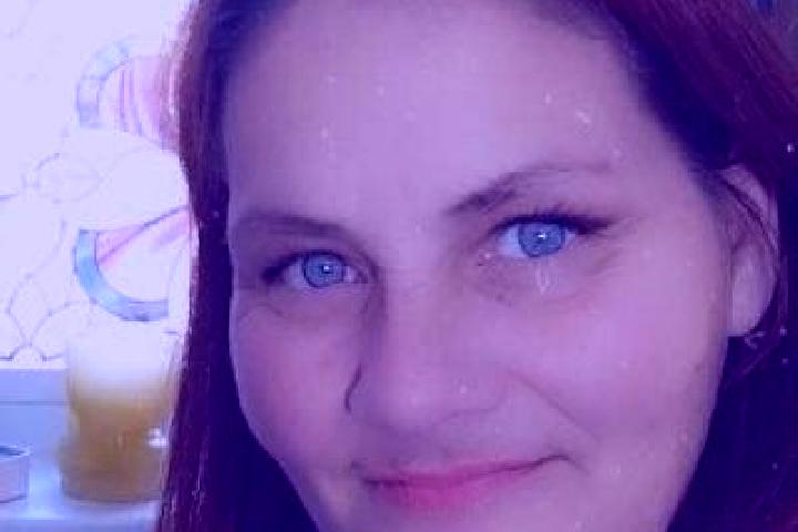 Ruby, 24, a red green-eyed caucasian companion based in Santos-o-Velho. Offering BDSM, Prostate Massage, Travel Companion, 69. Available for incall and outca...