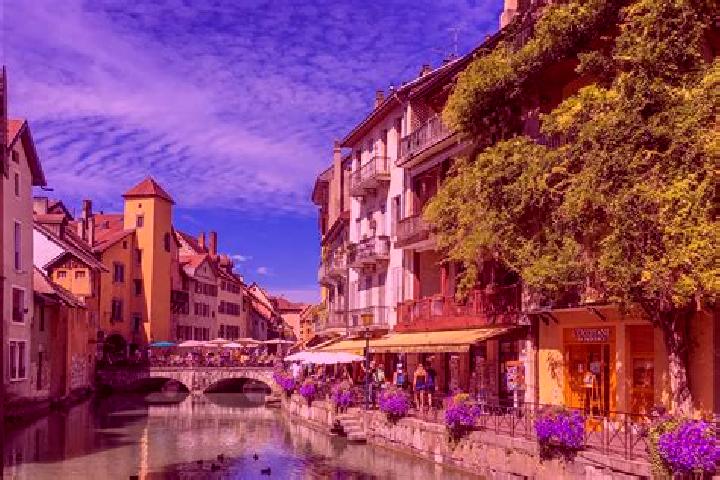 Ruby, 24 — Escort in Bomy, France
