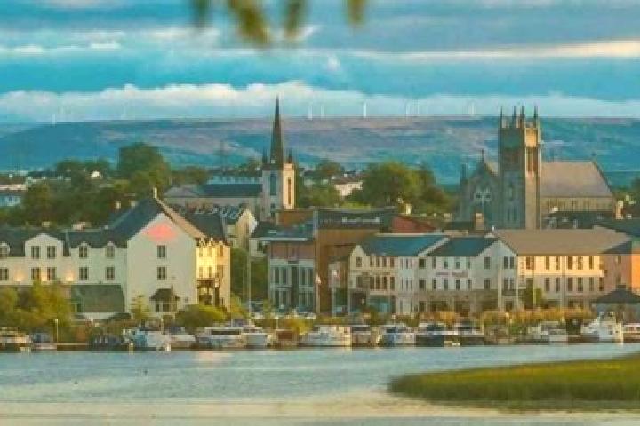 Ruby, 24 — Escort in Carrick-on-Shannon, Ireland