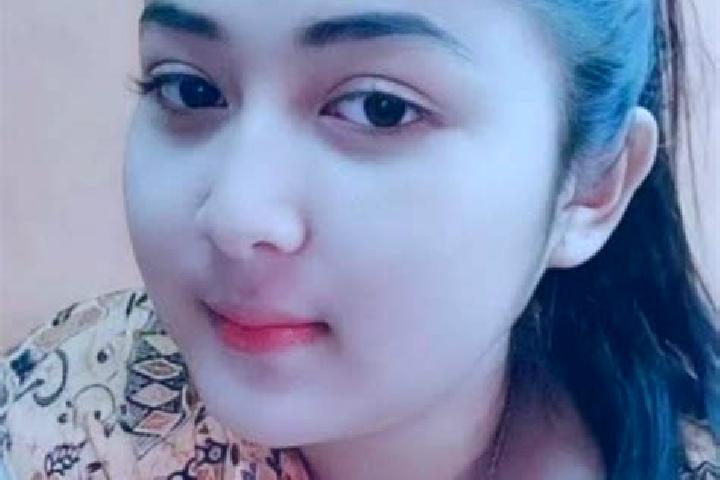 Ruby, 24 — Escort in Cisagu, Indonesia