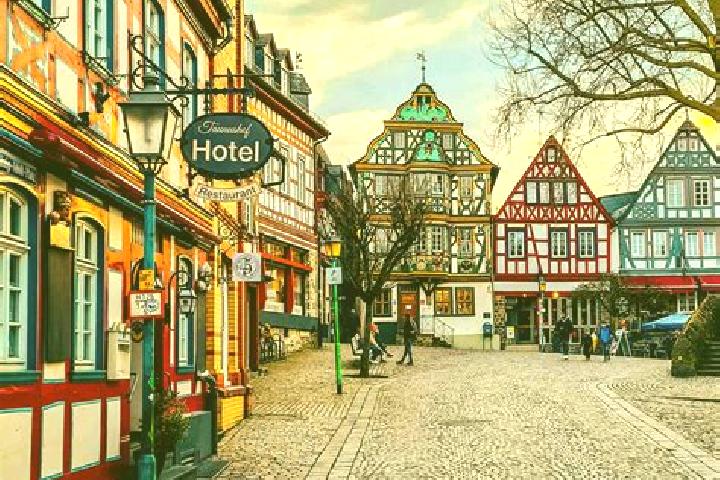 Ruby, 24 — Escort in Markersdorf, Germany