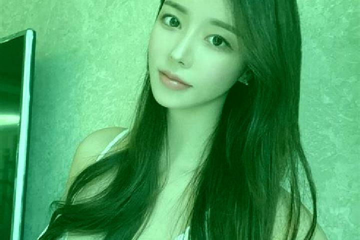 Ruby, 24 — Escort in Yeomsan, South Korea