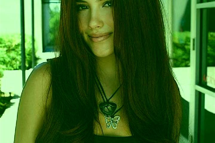 Ruby, 25, a auburn dark-eyed slavic companion based in Pacu. Offering OWO, Girlfriend Experience, Couples, Overnight. Available for incall and outcall, day a...