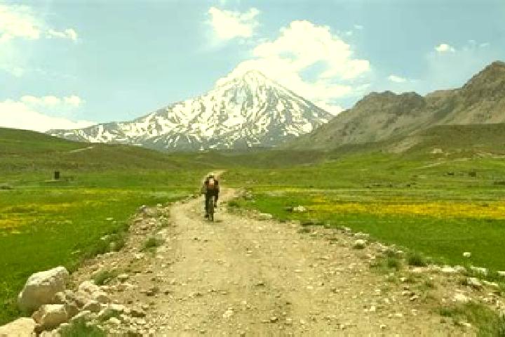 Ruby, 25 — Escort in Damavand, Iran