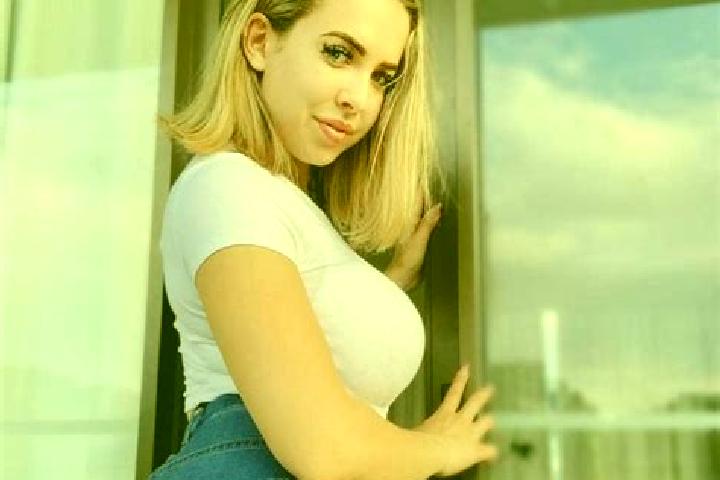 Ruby, 26, a blonde dark-eyed caribbean companion based in Soignolles-en-Brie. Offering Massage, Roleplay, CIM. Available for incall and outcall, day and even...