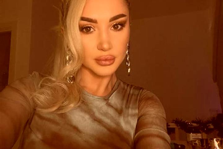 Ruby, 26, a blonde dark-eyed ebony companion based in Scarnafigi. Offering Travel Companion, CIM, Tantra. Available for incall and outcall, overnight booking...