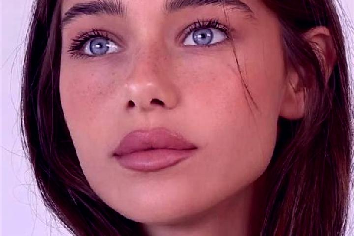 Ruby, 26, a brunette brown-eyed asian companion based in Rascruci. Offering OWO, Dinner Date, Duos. Available for incall and outcall, overnight bookings avai...