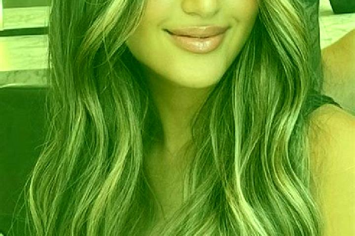 Ruby, 26, a dark blonde brown-eyed caucasian companion based in Barhiya. Offering OWO, Travel Companion, A-Level. Available for incall and outcall, day and e...