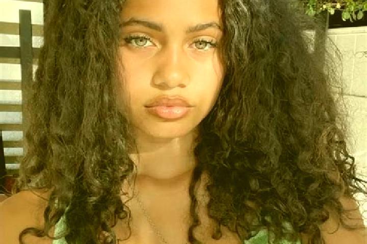 Ruby, 26, a red green-eyed mixed companion based in Ould Yenje. Offering Striptease, Deep French Kissing, GFE. Available for incall and outcall, overnight bo...