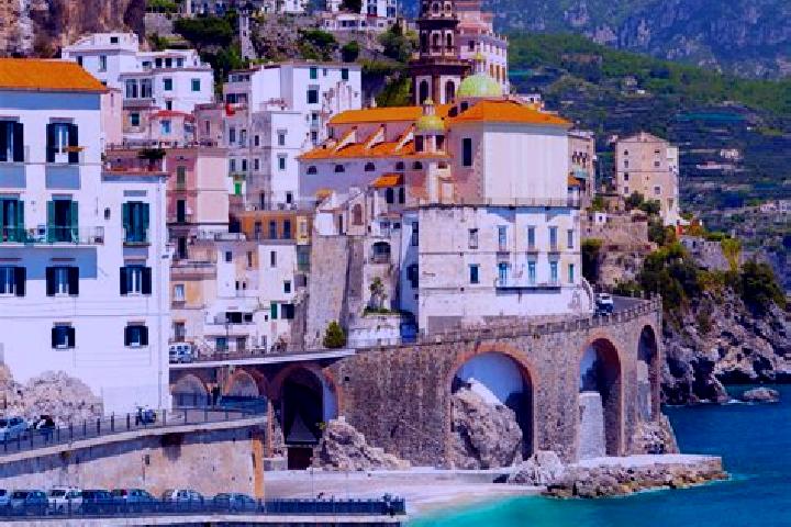 Ruby, 26 — Escort in Dogliola, Italy