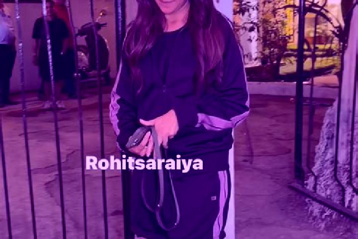 Ruby, 26 — Escort in Hat Saraiya, India